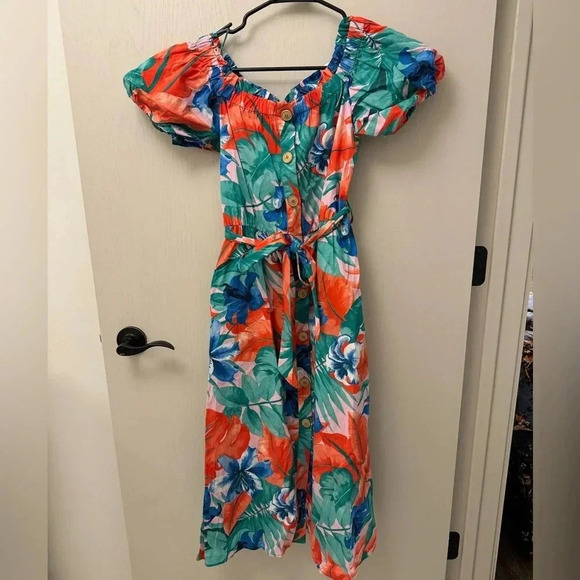 Zara Dresses & Skirts - Zara Floral Belted Midi Dress with Buttons and Pockets and Puff Sleeves Size S